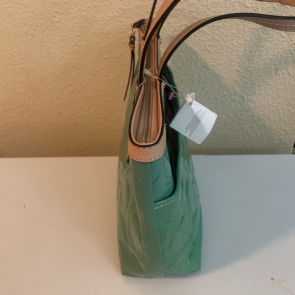 Coach Signature Stripe Embrossed patent Tote Bag - Picture 4 of 14